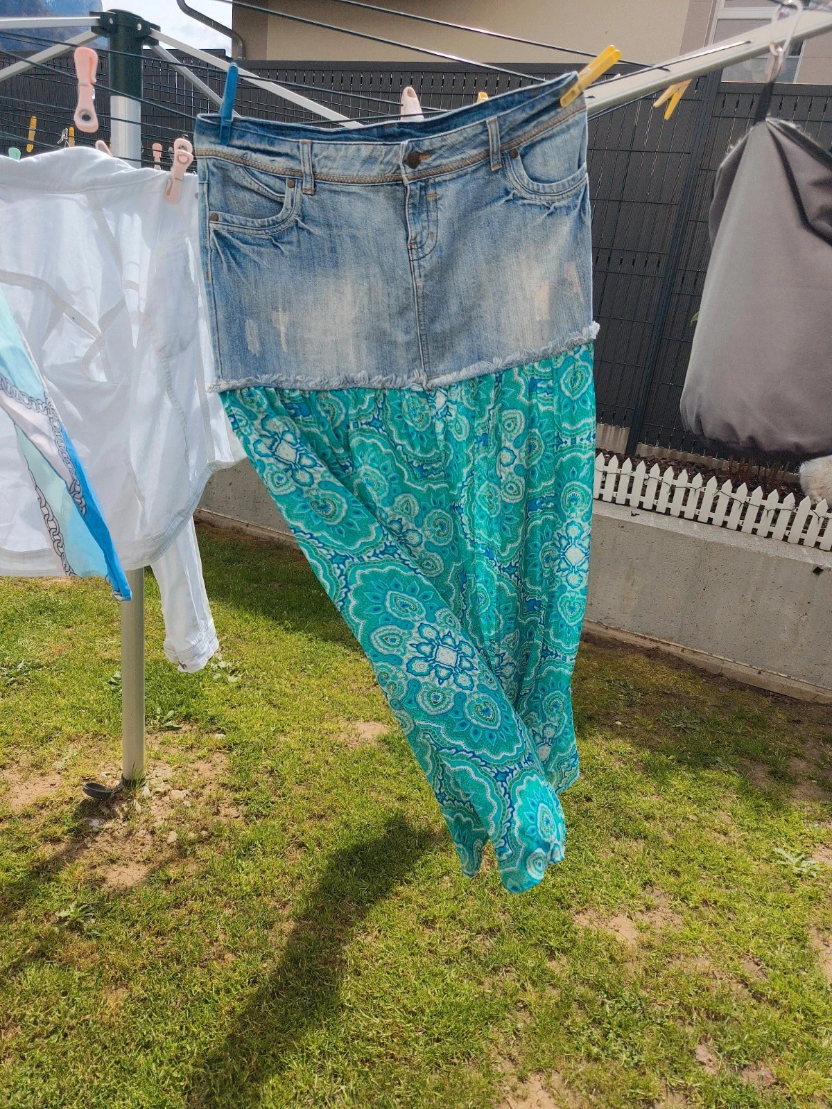 Jupe jean avec voile
